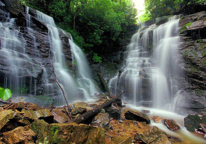 soco_falls_NC_1656782355
